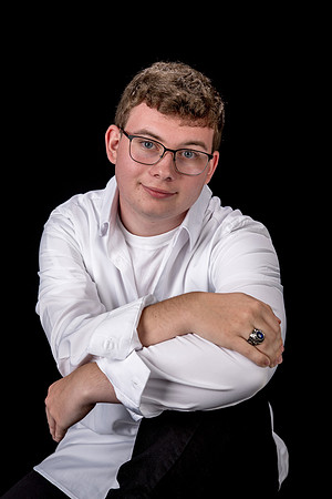 28 Isaac Senior 2025