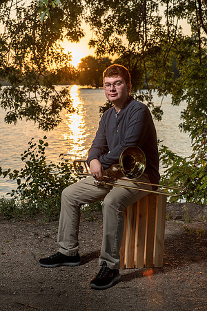 60 Isaac Senior 2025