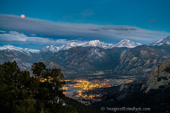 Blood Moon Setting over Estes Park & Rocky Mountain National Park