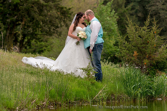 047 Bride-Groom n Maya