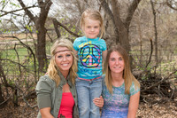 Sholtz Family @ Easter 15