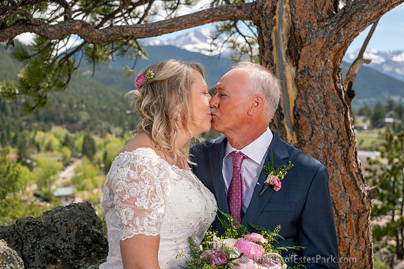 28  Couple
