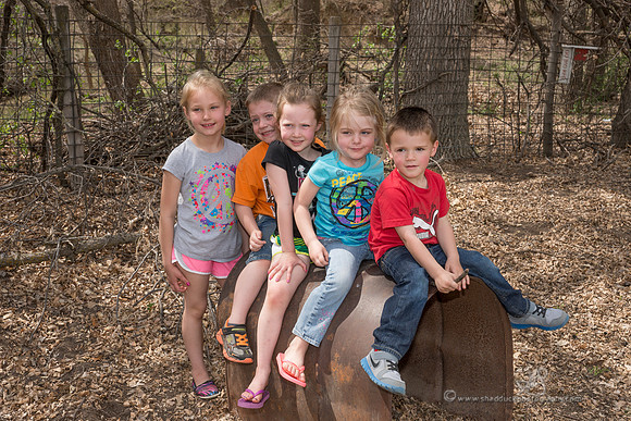 Sholtz Family @ Easter 23