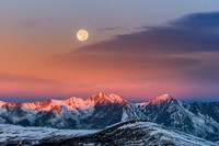 October 2016 Full Moon Setting at Sunrise
